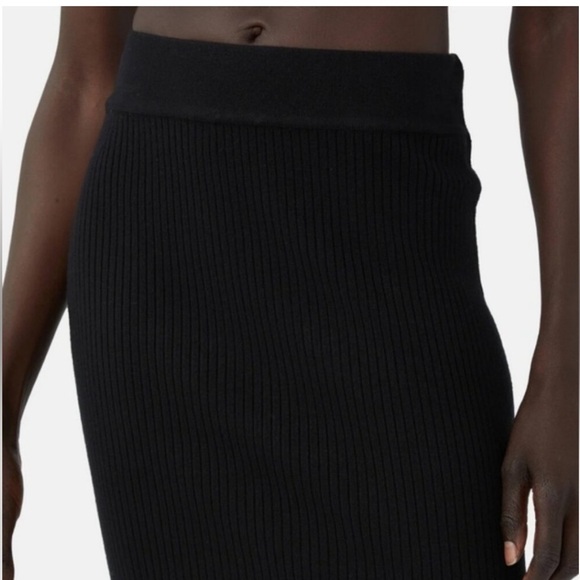 Zara ribbed knit slit midi skirt size small NWOT - Picture 3 of 9
